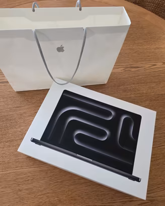 MacBook Pro 16” M3 Max 36GB/1TB – usato pochissimo