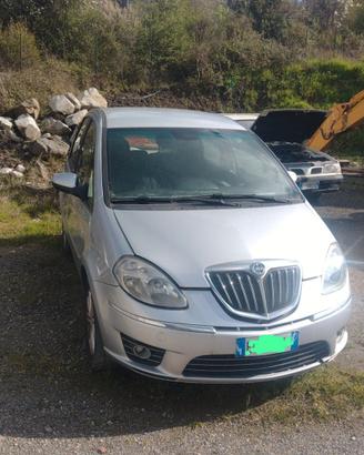 Lancia Musa 1.3 Multijet 