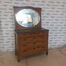 cassettone-antico-in-legno-con-specchio-ovale