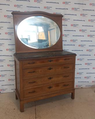 Cassettone Antico in Legno con Specchio Ovale