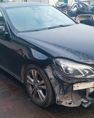 RICAMBI MERCEDES CLASSE E 220 W212 ANNO 2015 CIL.2