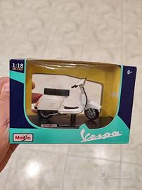Modellino Vespa Piaggio PK 125 S Automatica Nuova