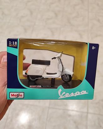 Modellino Vespa Piaggio PK 125 S Automatica Nuova