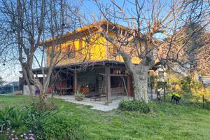 15/C Casa immersa tra le colline di Montescudo