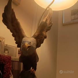 Lampada aquila in resina 
