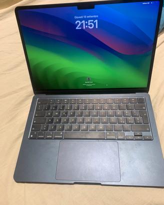 Computer macbook air 256 gb processore m2