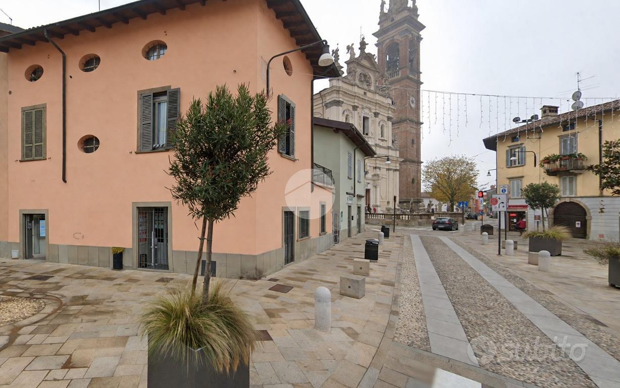 NEGOZIO A STEZZANO - Vista 4
