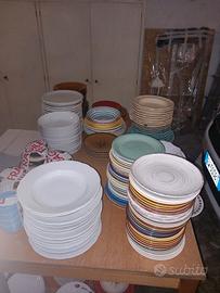 Piatti e stoviglie varie per ristorante