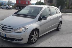 Mercedes classe B anno 2005