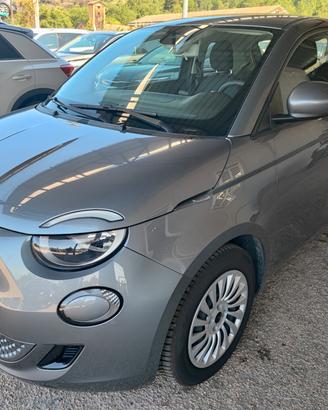 Fiat 500 500e Berlina 23,8 kWh Action