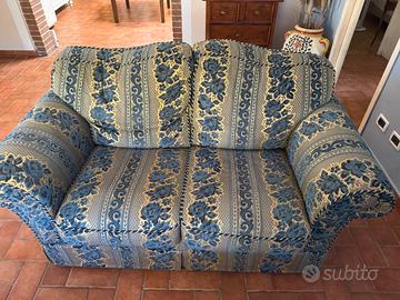 divano stile classico
