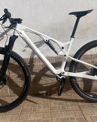 ROCKRIDERB Mtb RACE 900 RR full carbon