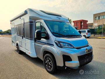 Carado T 328 - Semintegrale con letto nautico