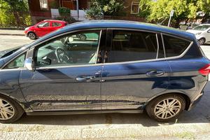 Ford c max titanium 1.6