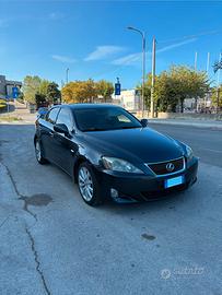 Lexus is220d Luxury