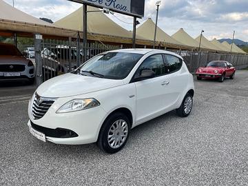 Lancia Ypsilon 0.9 TwinAir 85 CV 5 porte Metano Ec