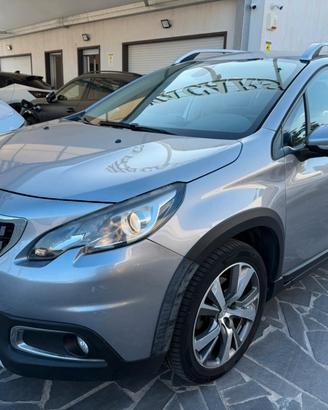 Peugeot 2008 BlueHDi 100 S&S Black Matt