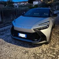 Toyota CHR PHEV Plug in lounge 03/2025