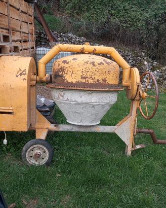 betoniera 220 volt