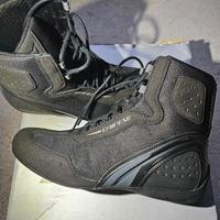 Stivaletto Dainese n. 43 nuovo