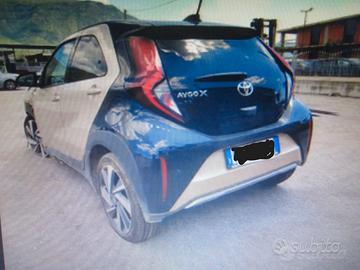 FARI-LED-POSTER-TOYOTA AYGO X  RICAMBI CARROZ-MECC