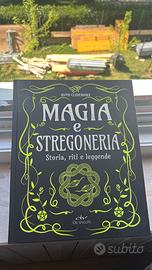 Libro magia e stregoneria storia,riti e leggende