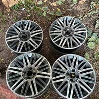 Cerchi in lega bicolore 16" per Lancia Musa e Y