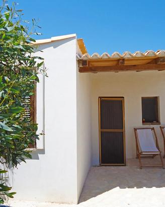 Monolocale blu 2 posti Favignana