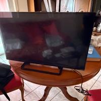 Televisione Panasonic LCD 32 pollici
