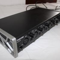 Scheda audio TASCAM US 4x4