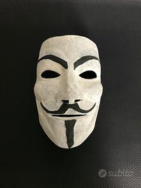 Maschera Anonymous cartapesta