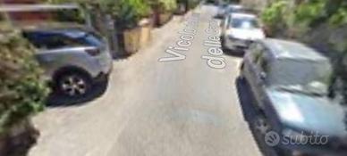 Immobile in asta di 102 m² con box auto a Roma