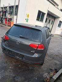 Ricambi Volkswagen Golf VII versione 1.2 B 2016