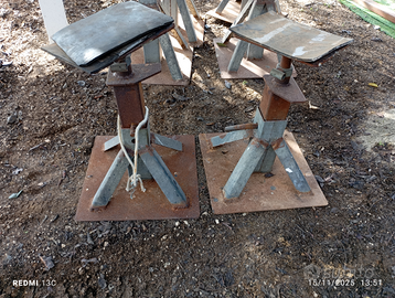 Cavalletti per sostegno gommone o barche