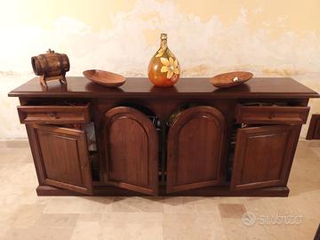 ARMADIO IN CASTAGNO MASSELLO