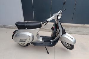Vespa 50 special  