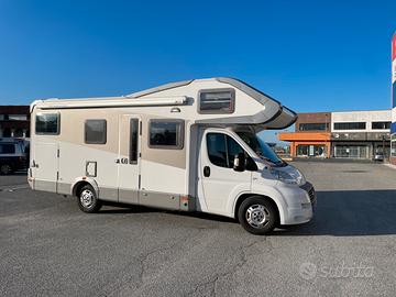 Camper WEINSBERG mandardato