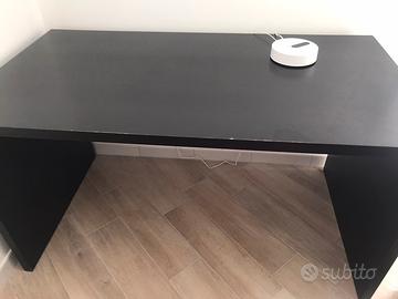 Scrivania Ikea