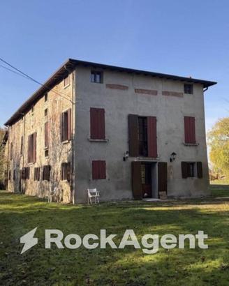 REGGIOEMILIA \ ALBINEA - RUSTICO, EX ORATORIO, TE