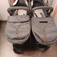 Passeggino gemellare