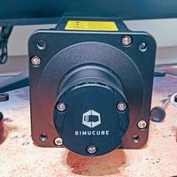 SIMUCUBE 2 PRO + 2 Quick Release volante