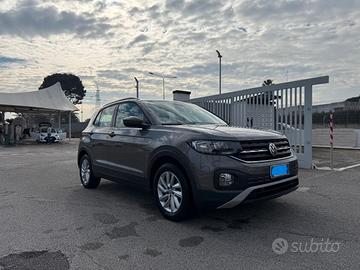 Volkswagen T - Cross 1.6 tdi dsg style