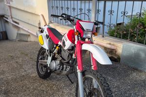  Yamaha ttr 600