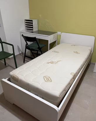 Materasso Permaflex Premium e letto Ikea singolo