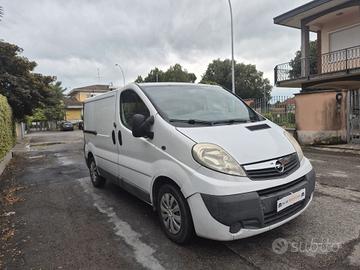 Opel Vivaro 29 2.0 CDTI 120CV PC-TA Furgone Easytr