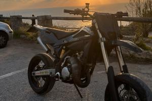 Husqvarna sm 125