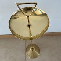 Posacenere da terra in ottone vintage