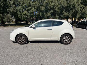Alfa Romeo MiTo 1.4 8V 79 CV (58 kW)