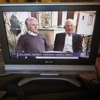 Televisore sharp AQUOS 26" originale made in Japan