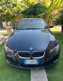 BMW 330d E93 Coupé-Cabrio
